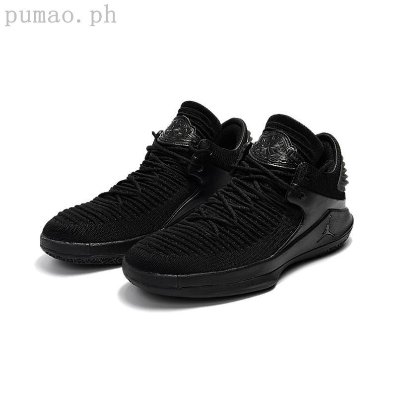 air jordan 32 low triple black