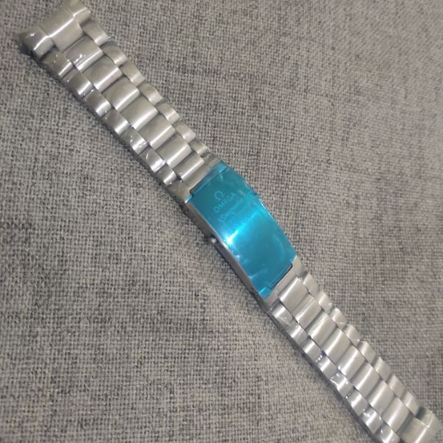omega watch bracelet replacement