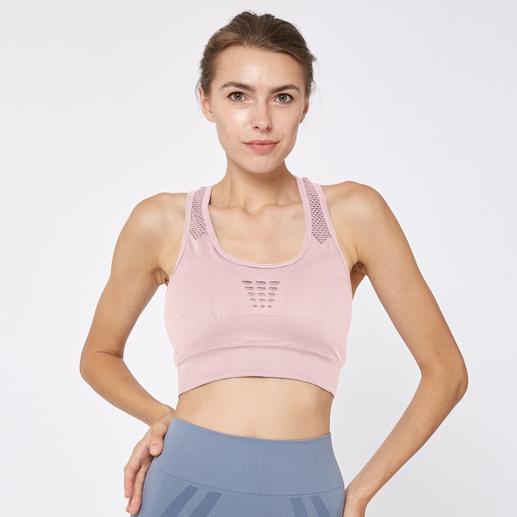 stretchy sports bra