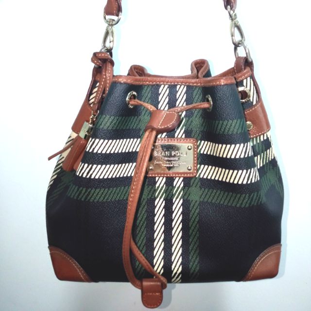 sling bucket bag