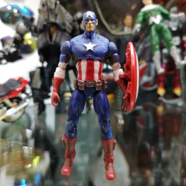 marvel universe captain america figure