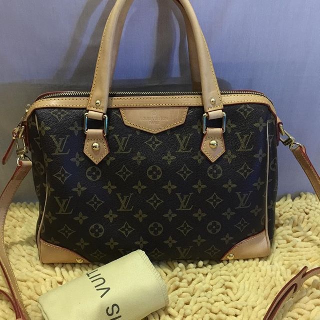 At Auction: Louis Vuitton, Louis Vuitton - LV - Retiro Handbag Brown Monogram  Canvas PM w/ Shoulder Strap