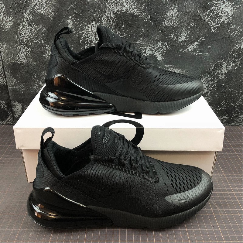 full black sports shoes mens