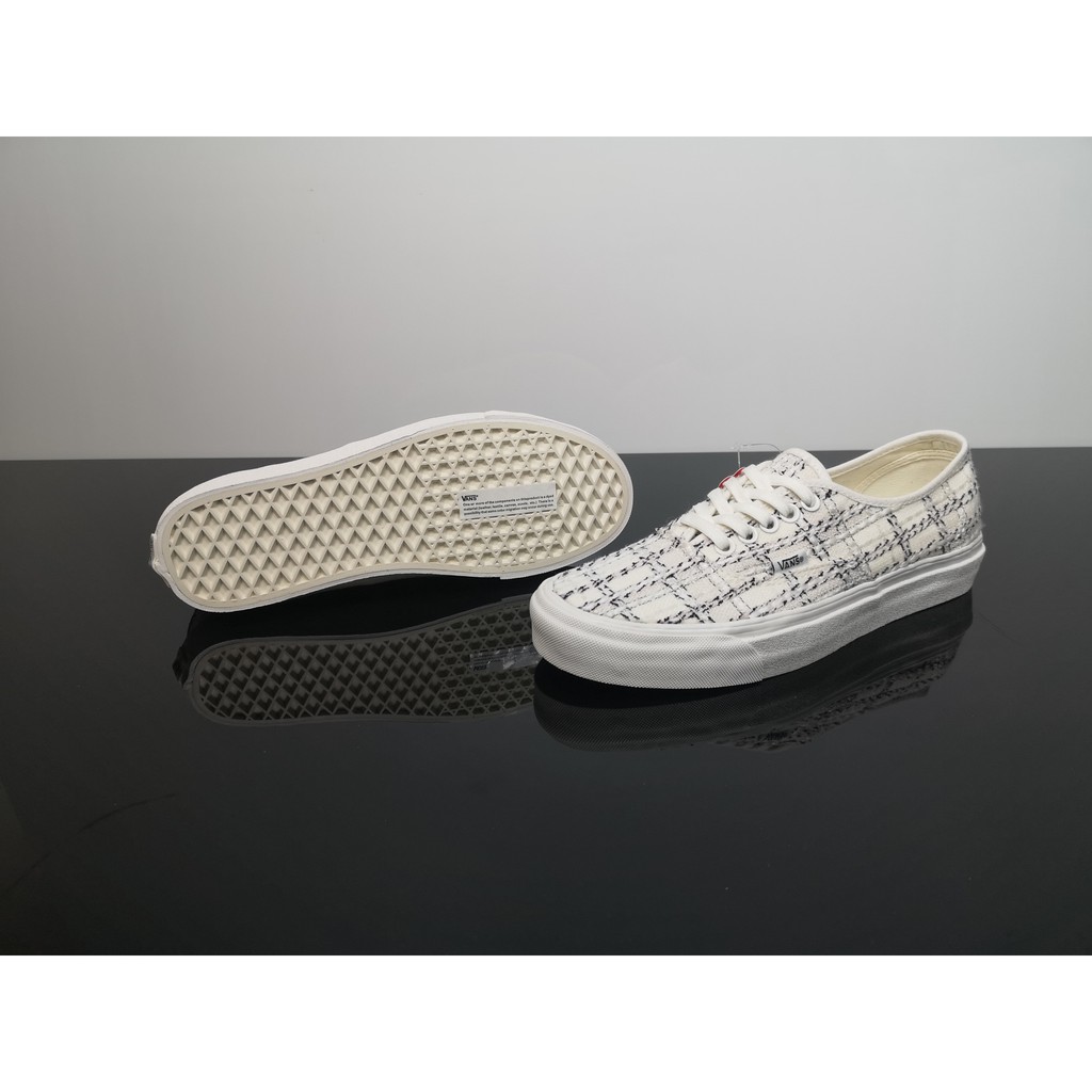 vans vault barneys og authentic tweed