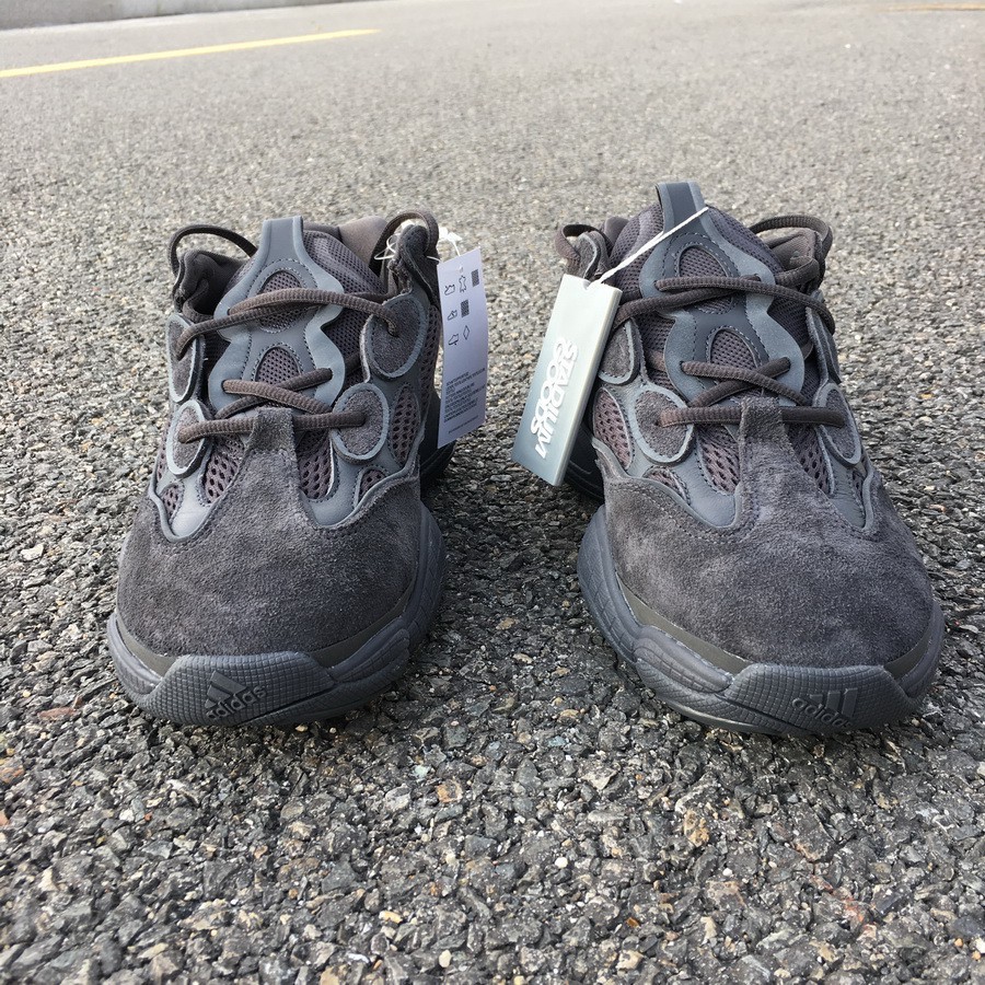 yeezy rat black