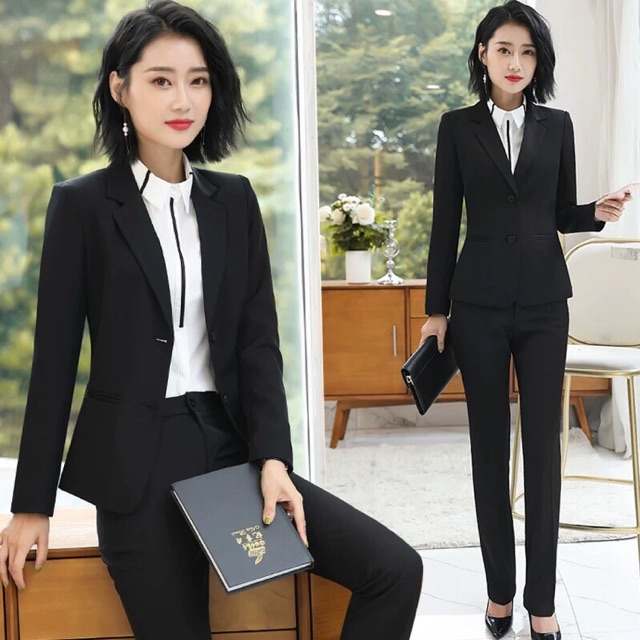 black formal attire for women