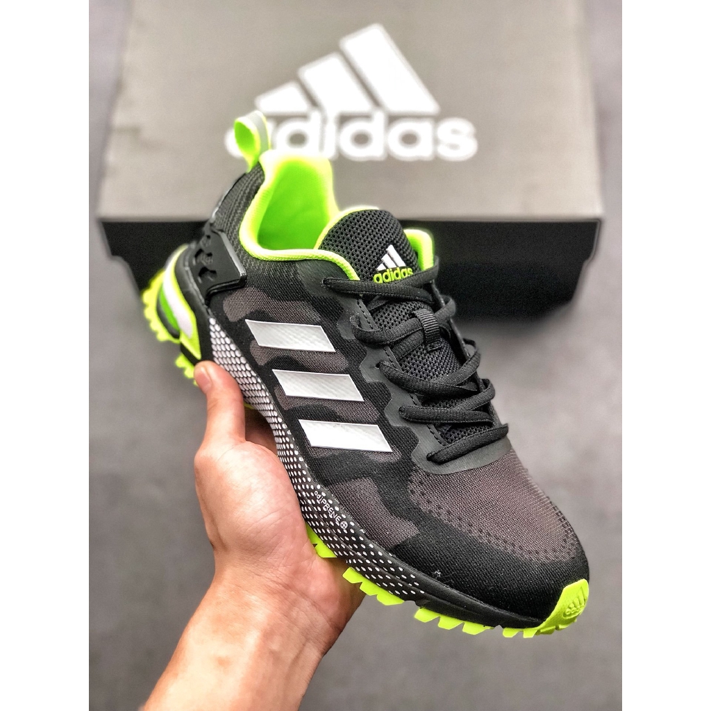 adidas aerobounce m