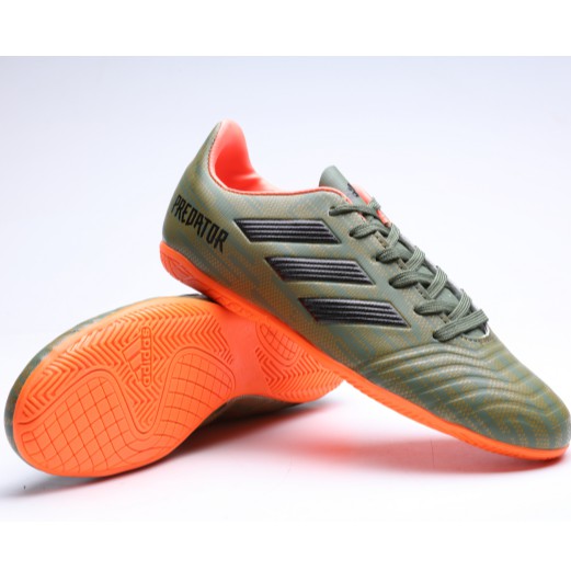 outdoor futsal shoes