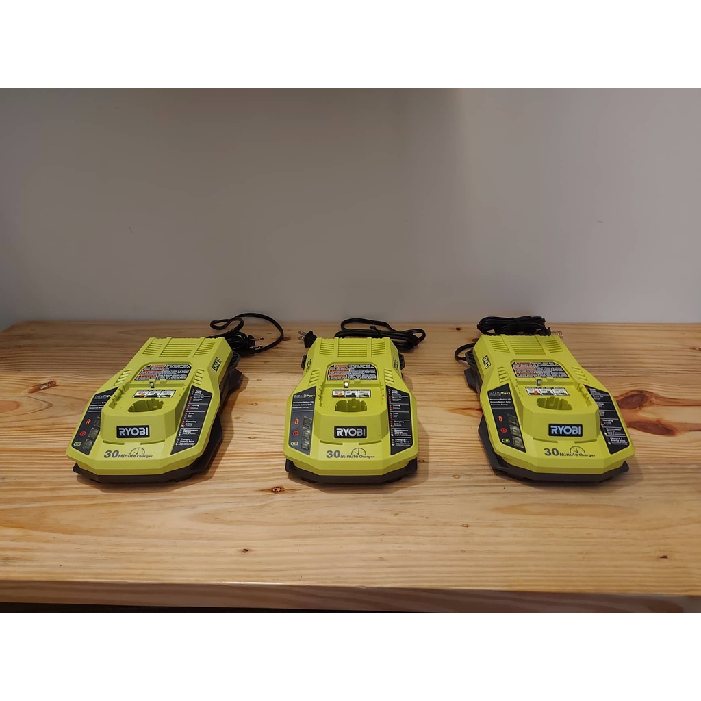 Ryobi 30 minute fast charger Legit Orig New 110 volts ( very little