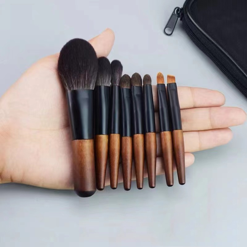 OVW 8PCS Mini Makeup Brush Set with Free Bag Animal Hair Makeup Brush