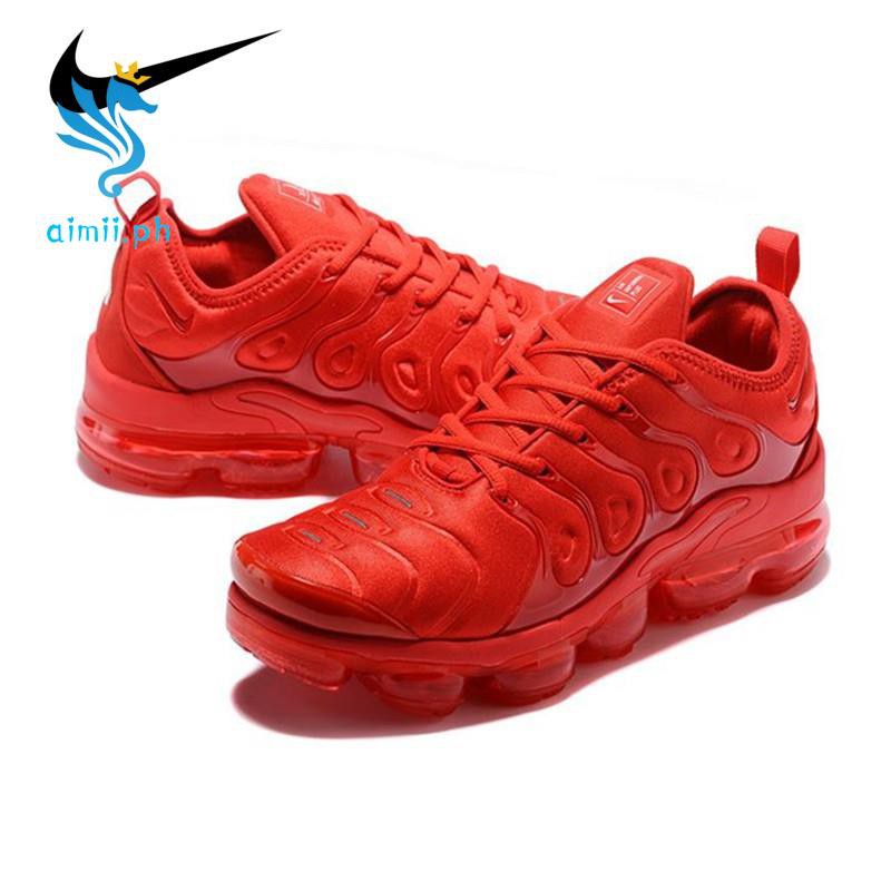 triple red nike tns