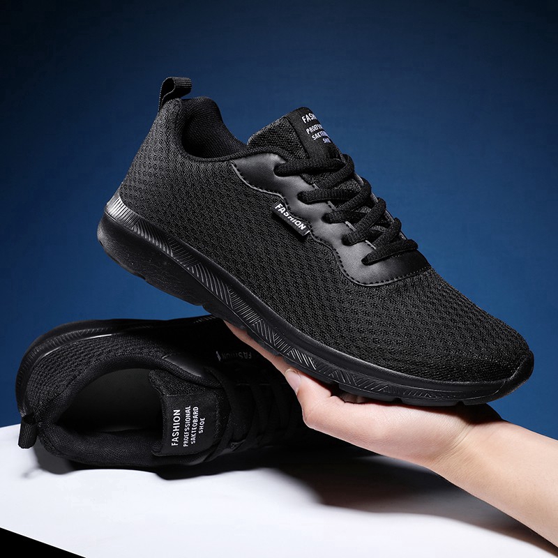 casual black sneakers men