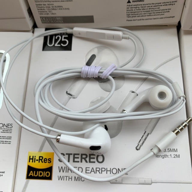 hi res wired earphones