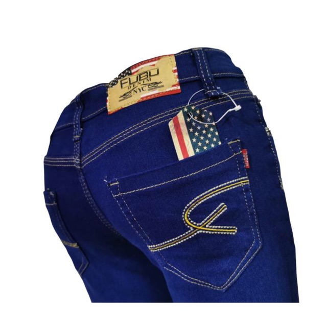 stretching denim jeans