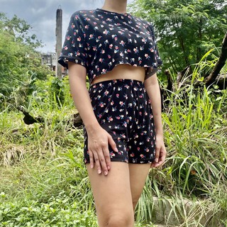 ELECTRIC PLEATS SKIRT ✔️ | Shopee Philippines
