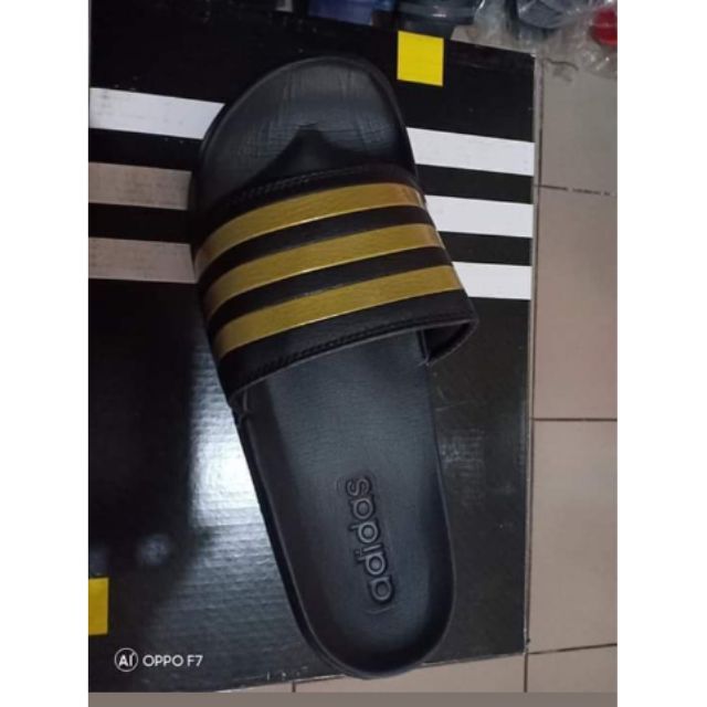 adidas sliders size 7