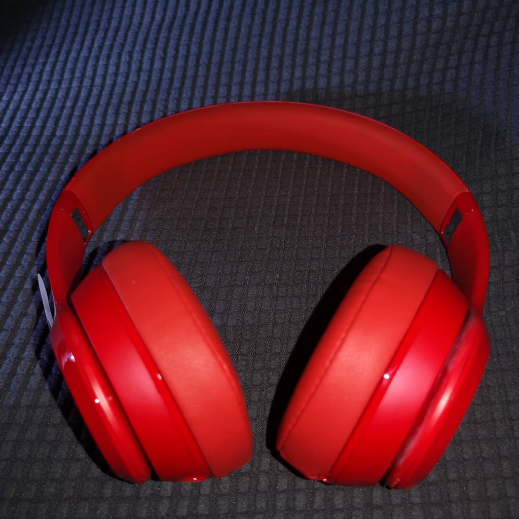 beats solo 1 red