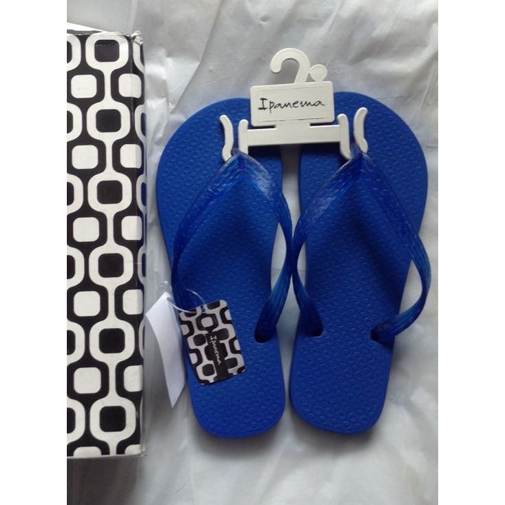 ipanema classic flip flops