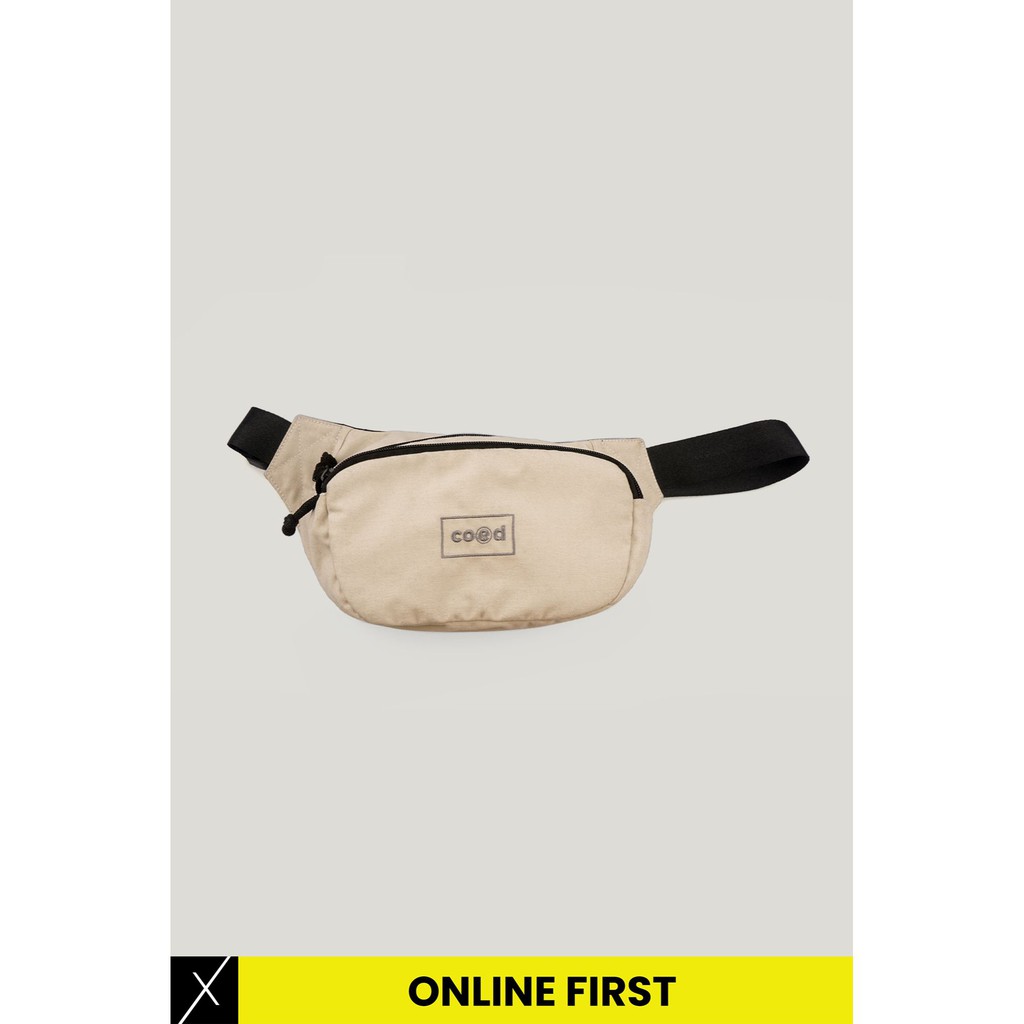 multi pocket bum bag
