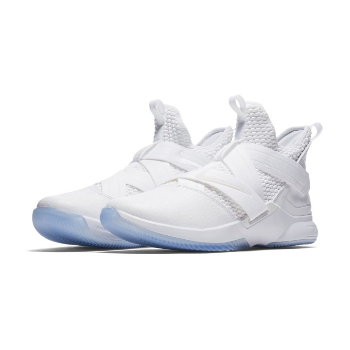 nike lebron soldier xii sfg flash crimson