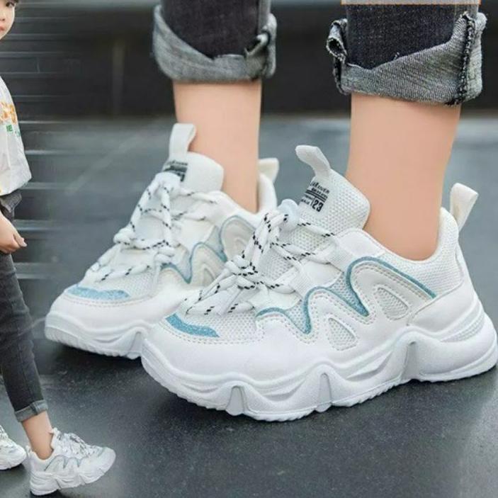 running shoes for teenage girl