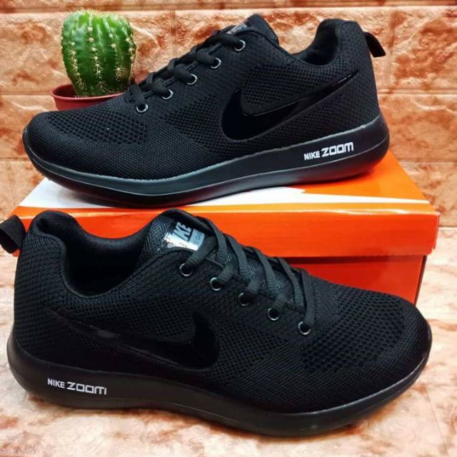 nike zoom full black