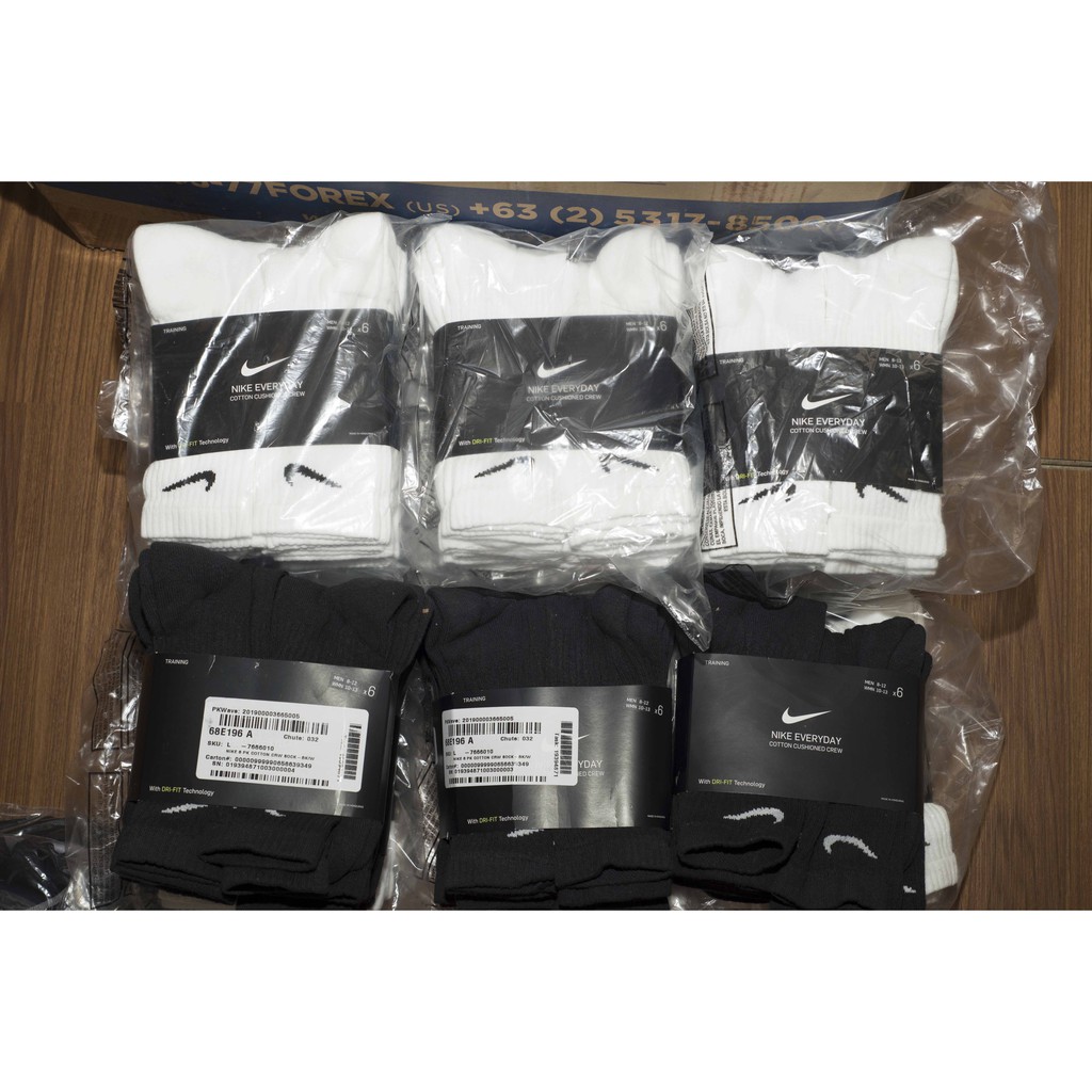 nike everyday cushion crew socks