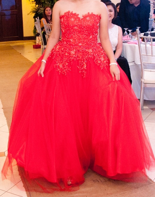 red balloon gown