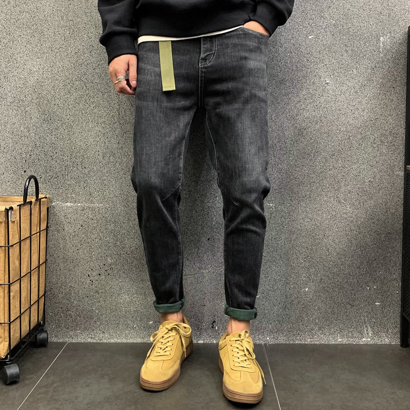 loose slim jeans