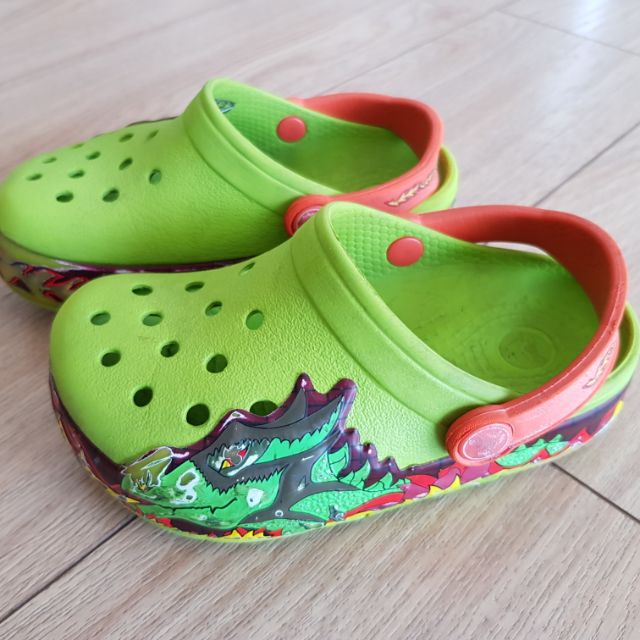 crocs baby shoes
