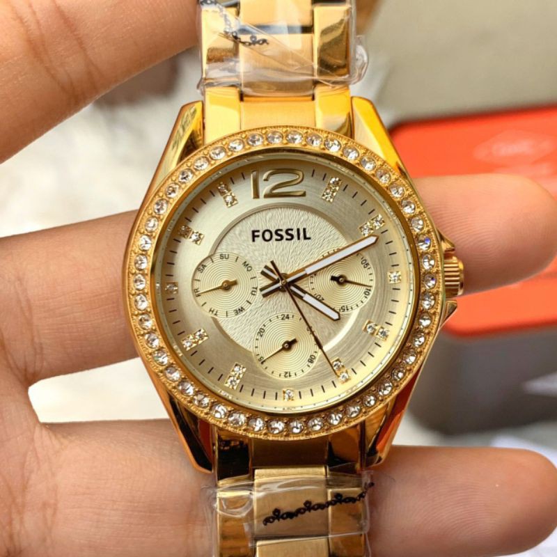 FOSSIL WATCH FOR WOMEN PAWNABLE AUTHENTIC ✨ | Shopee Philippines