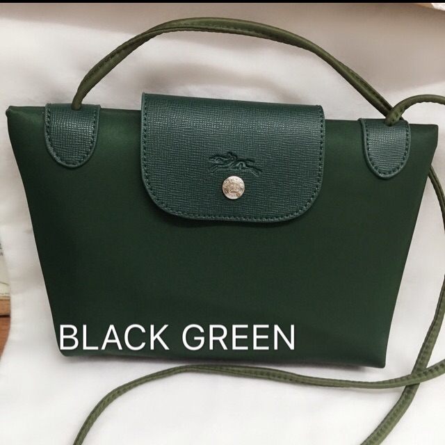 longchamp black sling bag