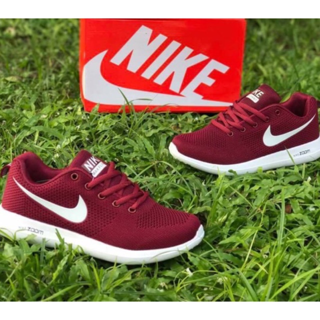 nike zoom maroon