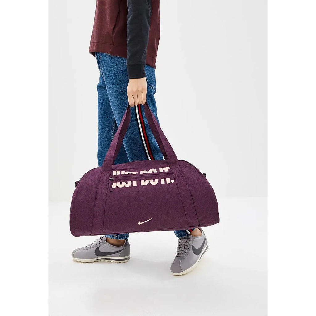 nike gym club training bag
