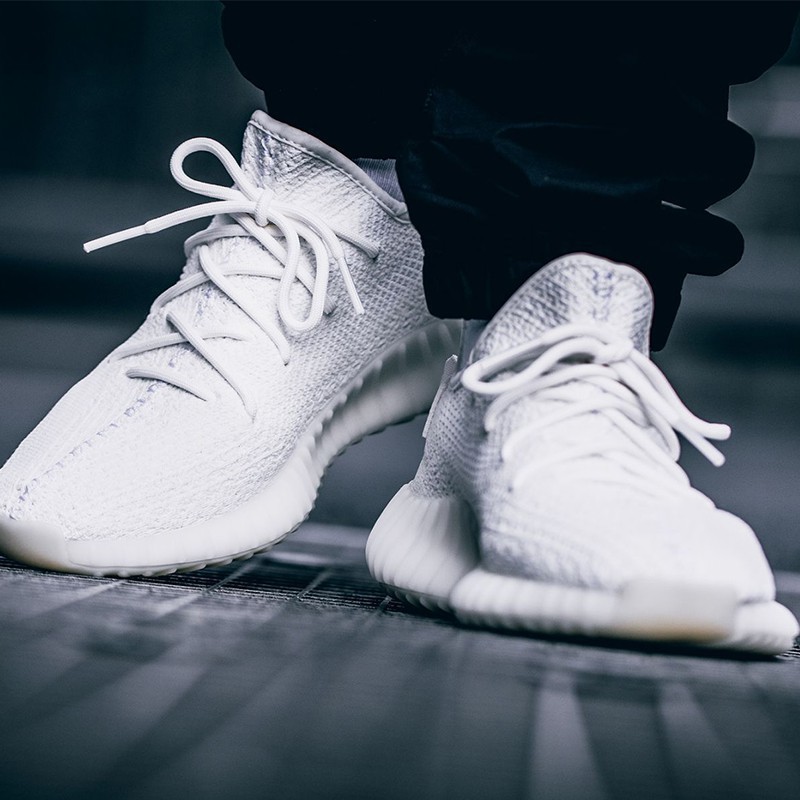 adidas yeezy boost white