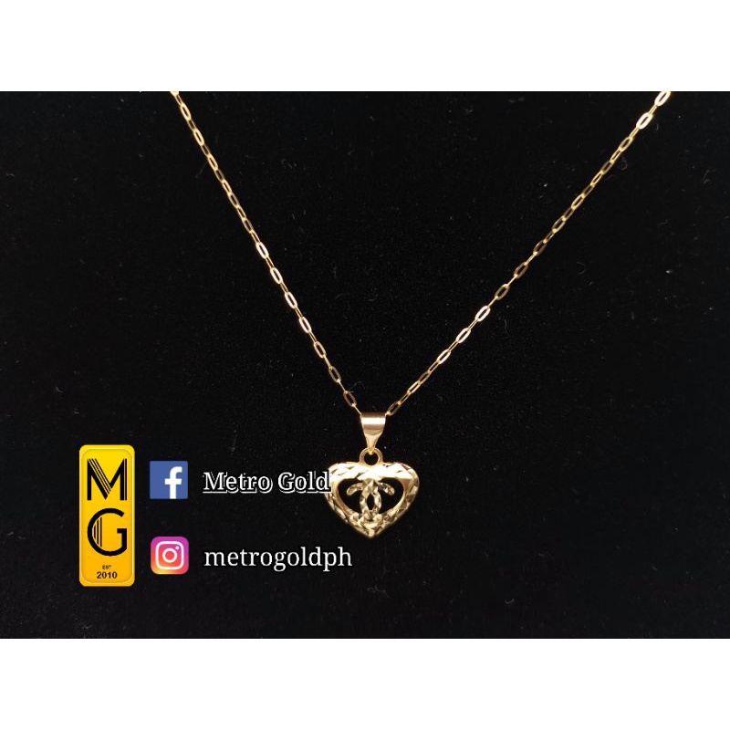 Saudi 18K gold Heart Pendant Chanel Logo with Paperclip Design Necklace