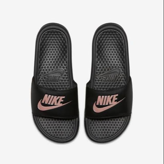 ladies nike sliders size 6