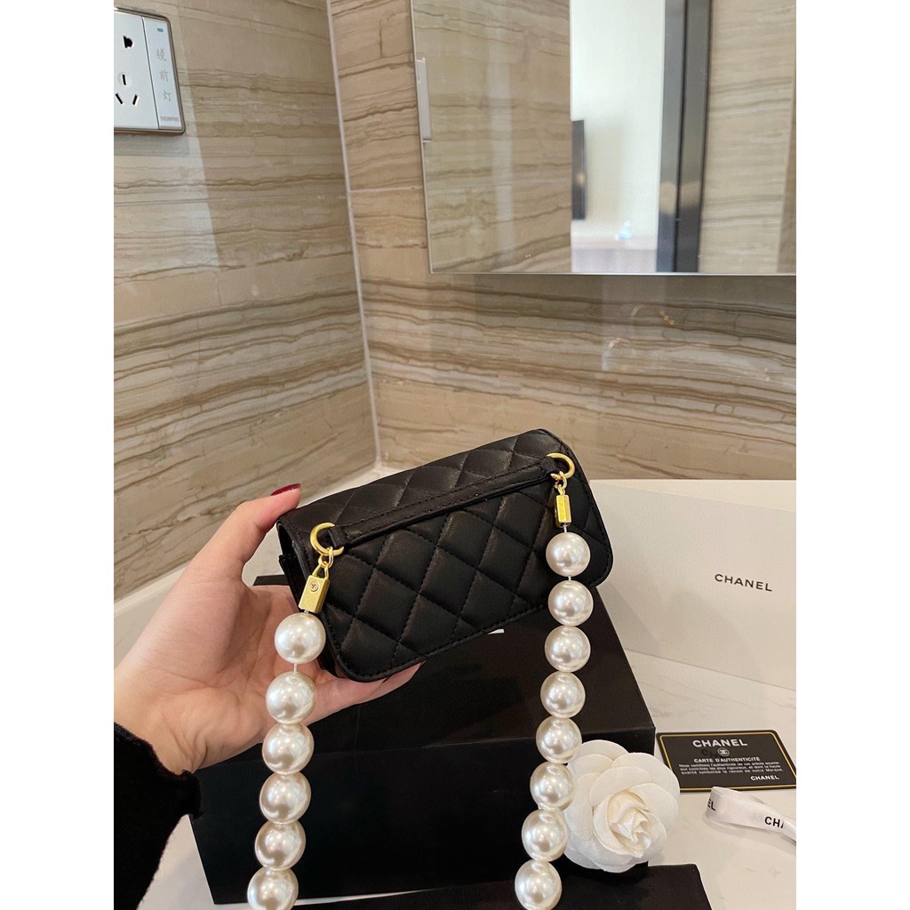 chanel purse with pearl strap