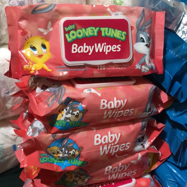 looney tunes baby wipes