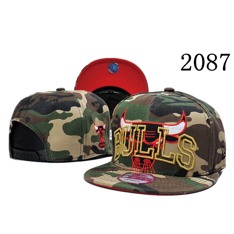 bulls camo hat