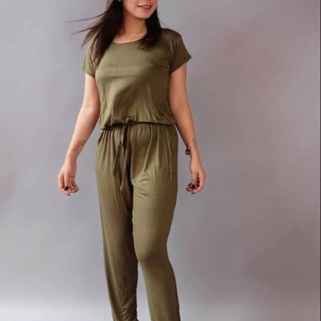 uniqlo jumpsuit