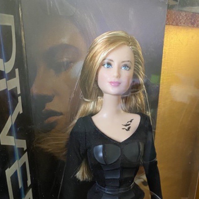 barbie collector divergent tris doll