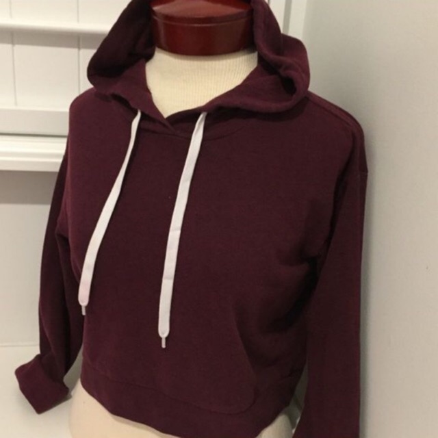 maroon crop hoodie