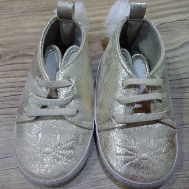 baby girl bunny shoes