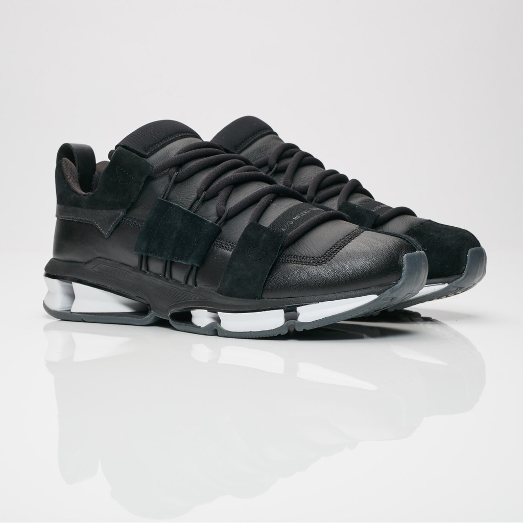 adidas consortium twinstrike adv