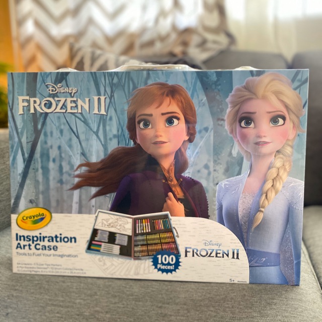 frozen 2 crayola art case