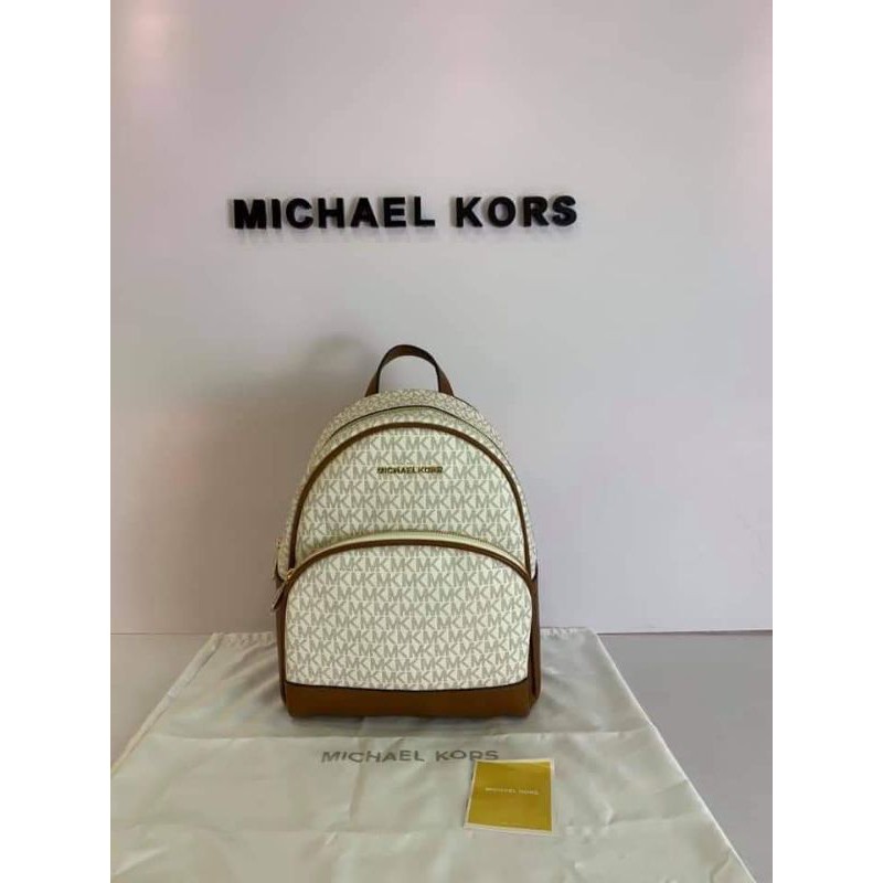 JANECATS Michael kors Backpack /MK backpack white | Shopee Philippines