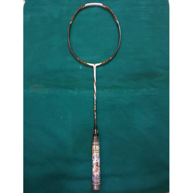 finapi badminton racket