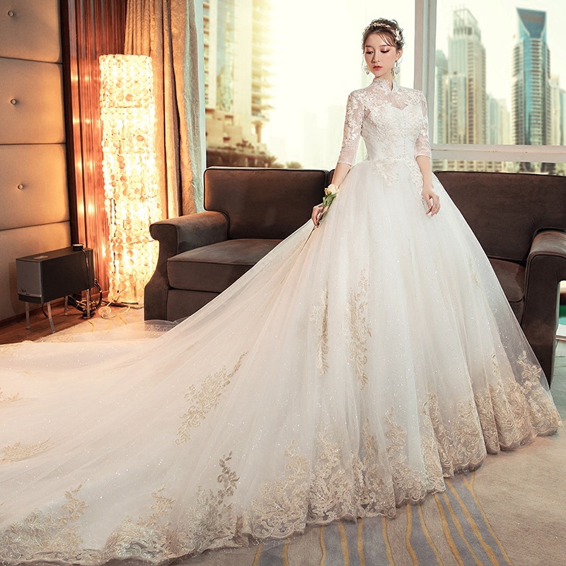 wedding dress with long tail