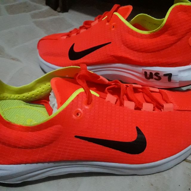 nike mayfly lite se
